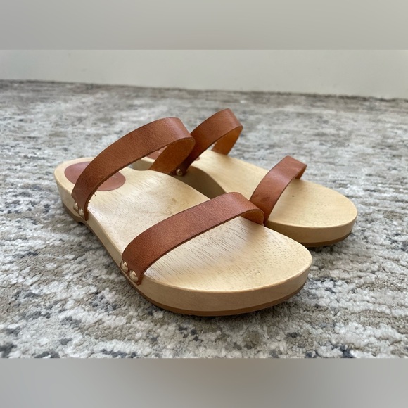 Beek Anthropologie Brown Leather Dipper Slide Sandals Size 6 Wooden - Picture 2 of 9